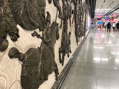 -体育场(地铁站)