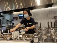 -俏凤凰(美林M·LIVE天地东座店)