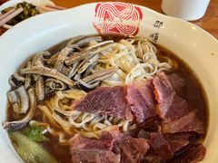 牛肉长鱼双拼面-邵顺兴锅盖面(金山宝地店)