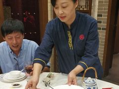 -梅龙镇酒家(南京西路总店)