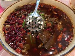 重庆毛血旺-胡桃里音乐酒馆(环亚凯瑟琳广场店)