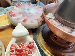 -额尔敦传统涮.冰煮羊火锅(乌兰察布体育场店)
