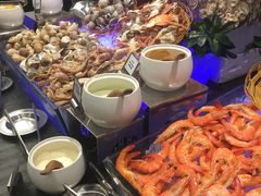 -圣丰索菲特·2 On 988 Café 自助餐厅