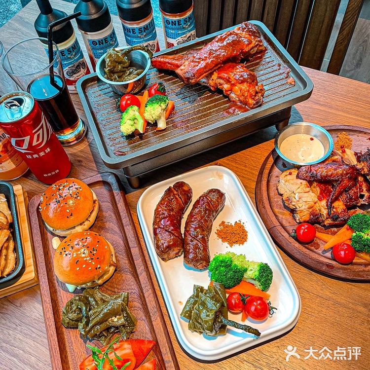 人生建议:来前海吃一顿美式烤肉…