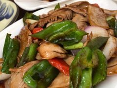 -胡子饮食店