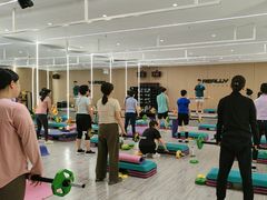 -瑞力健身(解放数创广场店)