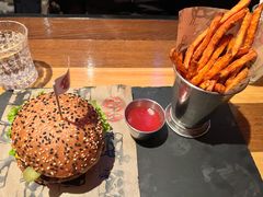-FAT COW(虹梅路店)