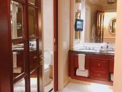 -广州富力丽思卡尔顿酒店