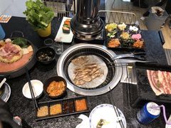 -烤路里·韩国品质自助烤肉(石路天虹4号店)