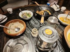 -湘力力小院·鱼汤泡饭(枫林路店)