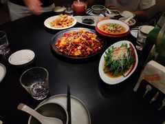 -麻六记(凤凰汇店)