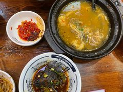 -黑白电视长沙小吃(美林M·LIVE天地东座店)