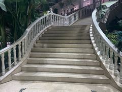 -天宫南铂玫瑰园酒店