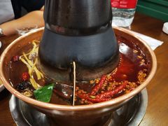 -楼外楼大刀肉传统火锅居(博学路店)