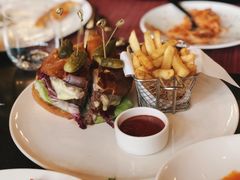-WOLFGANG PUCK KITCHEN & BAR(迪士尼小镇店)