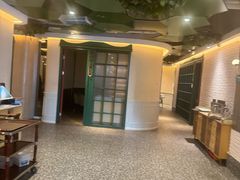 -红樱桃·欢乐餐厅(太原里店)