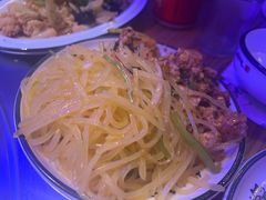 -山河屯铁锅炖鲜鹅·东北菜(开发区一店)
