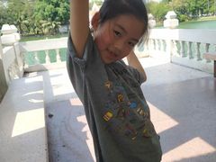 -金东尼人妖秀
