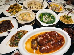 首创灌汤烧鹅-炳胜品味(海印总店)