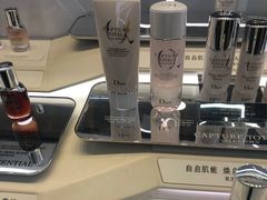 -DIOR迪奥(德基广场女装店)