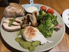 -JINNS锦时 steak&pizza(浸信会礼拜堂旧址店)