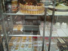 -皇冠幸福里动物奶油生日蛋糕(石桥店)