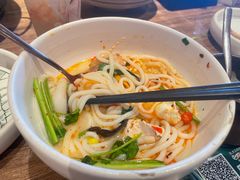 -云海肴·汽锅鸡·云南代表菜(浦江欢乐颂店)