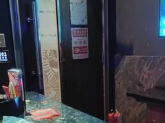 -好乐迪(张扬路八佰伴店)