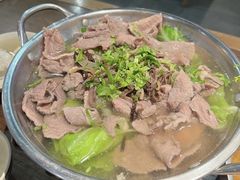 -肖四女乐山跷脚牛肉(南汇大学城生活广场店)