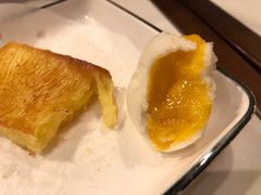 蛋黄流沙包-火齐潮汕砂锅粥(五道口店)