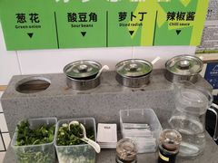 -蒙自源米线大王(江南西路店)