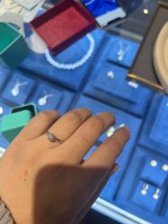 点击看大图 -Cindy Jewelry·钻戒·彩色宝石