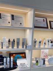 -JNK皮肤管理中心