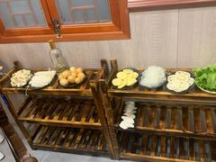 -乡土黄·鲜牛肉火锅·小龙虾(兴业街店)