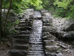 珍珠瀑-十渡东湖港风景区