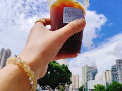 -瑞幸咖啡(巴黎春天陕西路店)