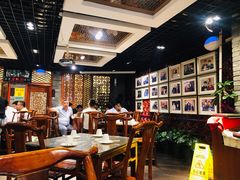 大堂-老兰家传统烧烤炒菜泡馍(小南门店)