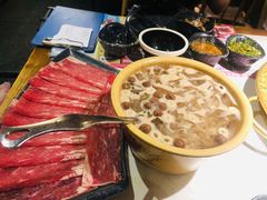 -哥老官重庆美蛙鱼头(日月光店)