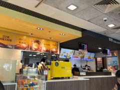 -麦当劳(田林好又多店)