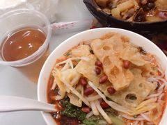 -丽丽三鲜螺蛳粉(田林路店)