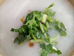 干贝排骨粥-粤港湾砂锅粥·宵夜(宝龙店)