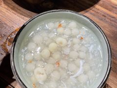 鸡头米圆子羹-鱼食饭稻·苏浙土菜17年老馆子(平江路店)