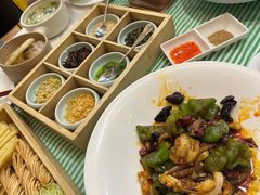 -鹊华居·地道鲁菜·海鲜·融合味(大明湖店)