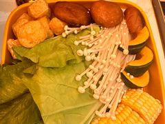 -润园四季椰子鸡火锅(卓越INTOWN店)