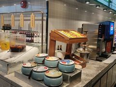 -金滏山·烤肉海鲜火锅自助(襄阳万达店)
