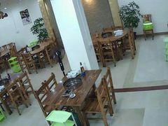 -15年老字号鑫鑫猪肚鸡·椰子鸡海南火锅(兴隆华侨农场店)