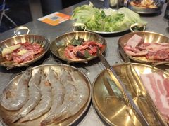 -哈哈碳都·牛肋条无限自助烤肉(台江万达店)