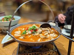 -老滇山寨•云南特色菜•地方菜•民族风情歌舞表演(金碧店)