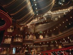 -交通银行前滩31演艺中心