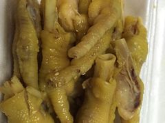 -正宗普宁豆干坊·洪记砂锅粥(红领巾路店)